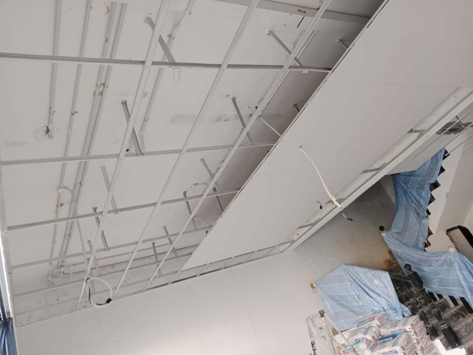 Ceiling And Partition Work